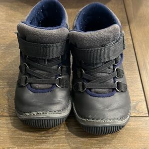 Stride rite toddler boy